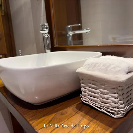 Holiday home Poolhouse Oasi Del Lupo *