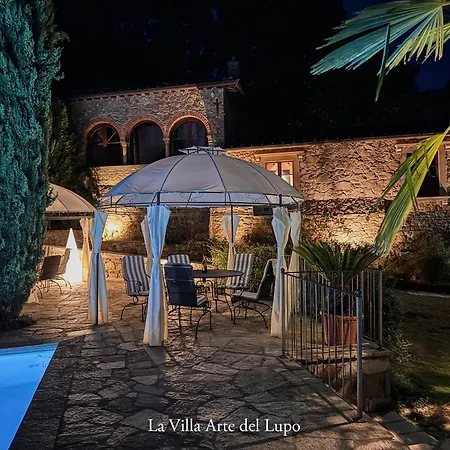 Casa vacanze Poolhouse Oasi Del Lupo